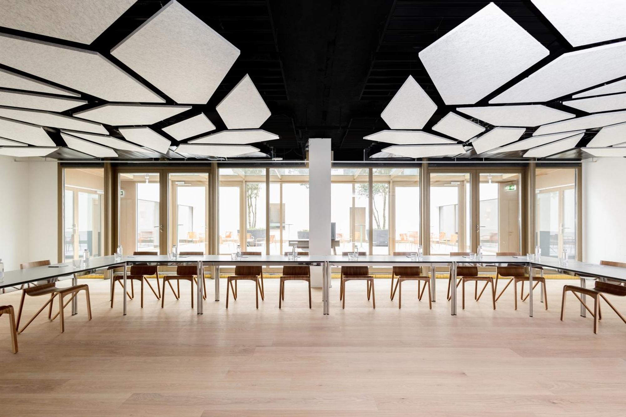 The Yarn Hotel Horgen Bagian luar foto