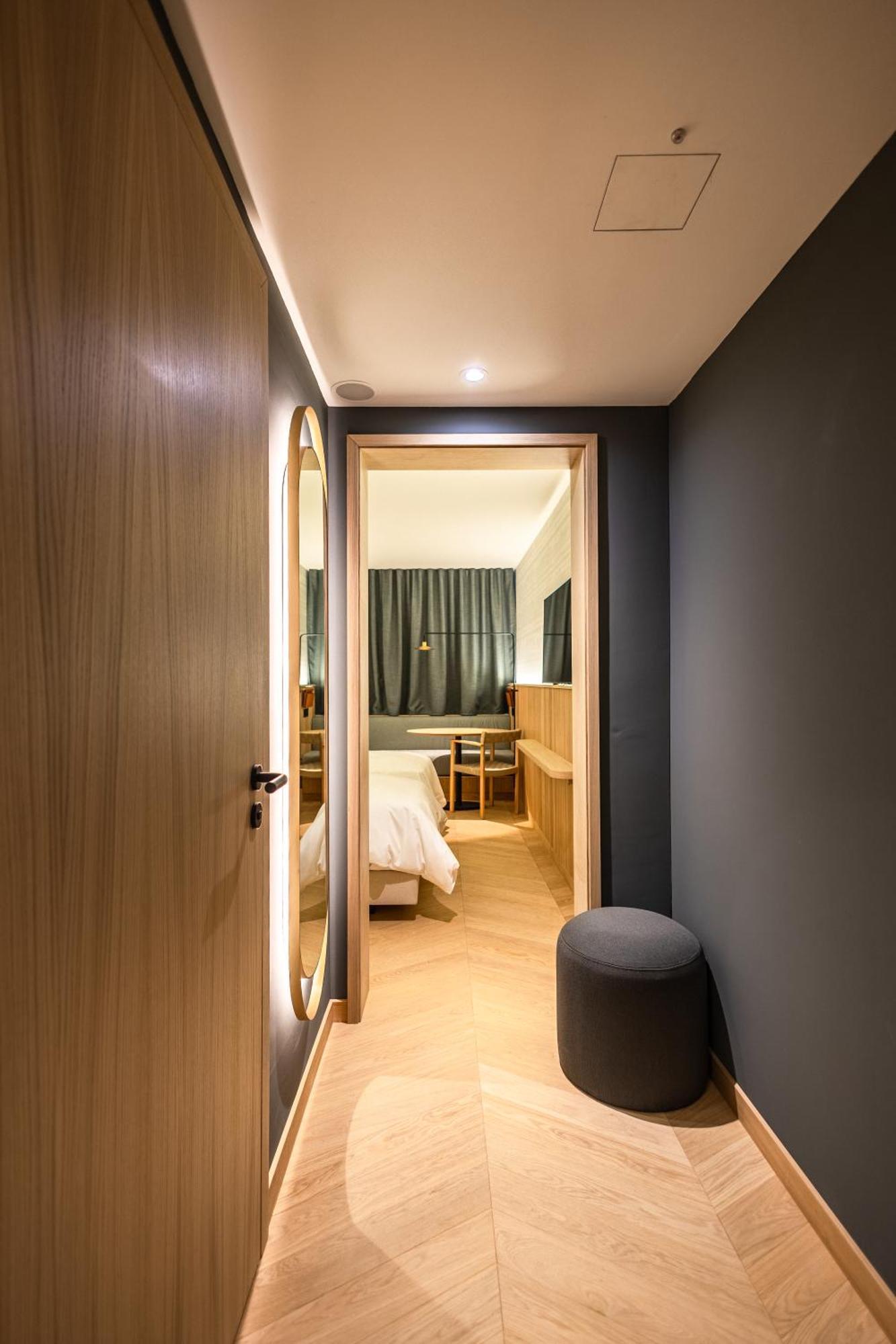 The Yarn Hotel Horgen Bagian luar foto